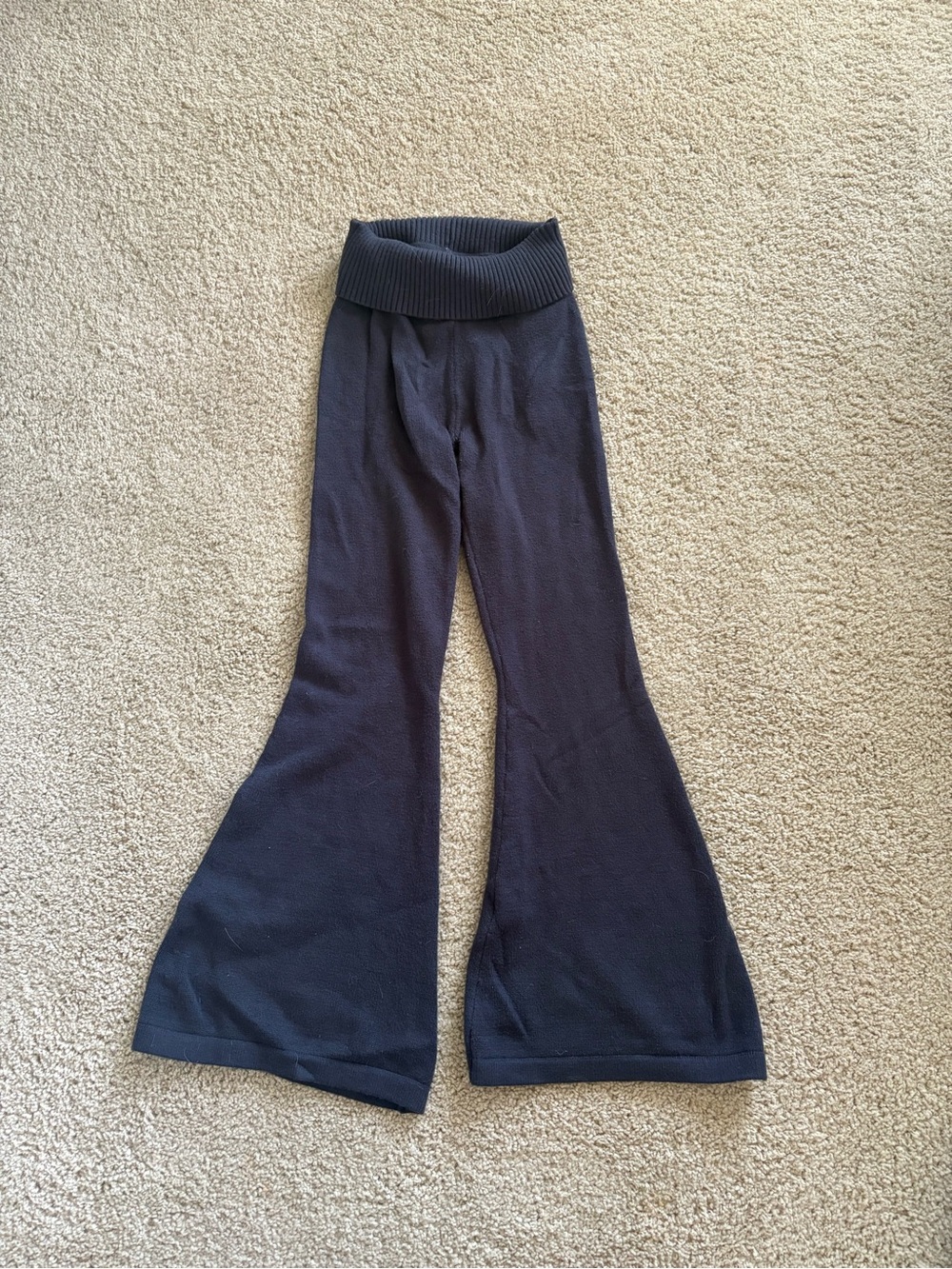 Edikted Dark Gray Fold-Over Waist Flared Leggings